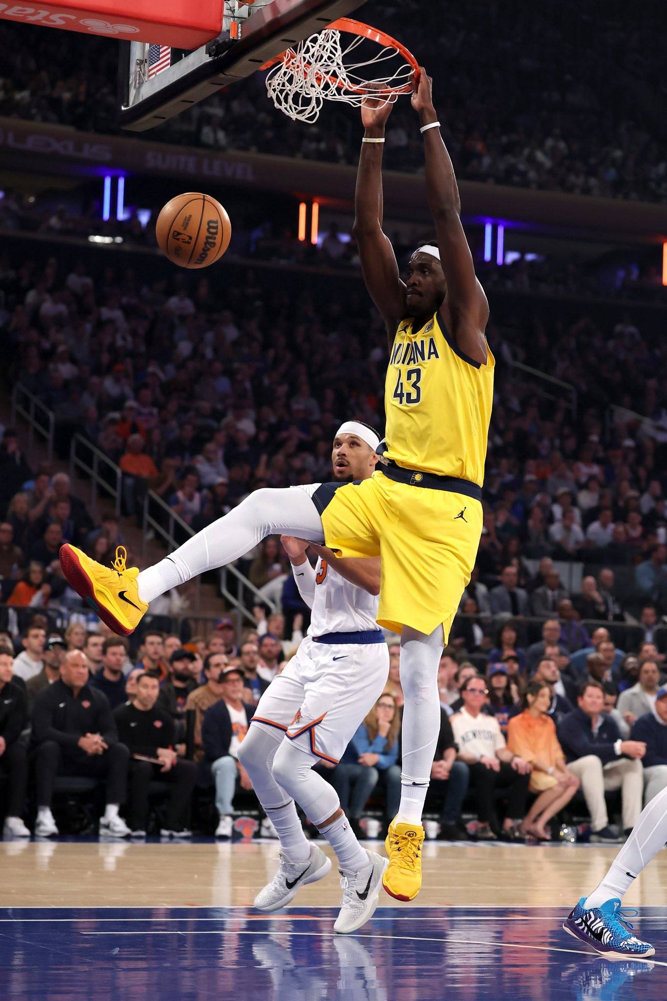 九游-西亚卡姆迎来五赛季出色发挥，阿森纳观众热烈欢呼！