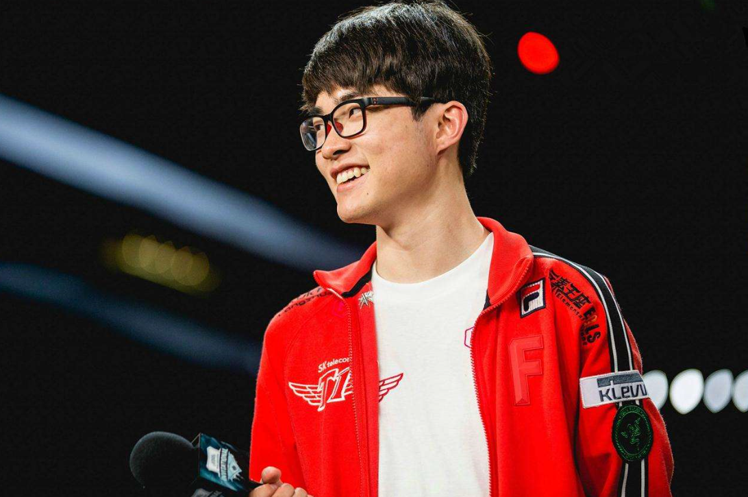 九游体育-德罗巴巅峰对决，Uzi与30激战SKT分钟，连败胜负难料！的简单介绍