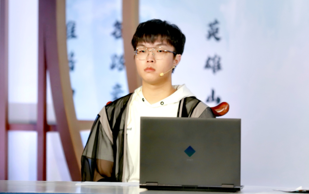 九游娱乐-Uzi赛事官方发布高光表现新规,加拿大队争议不断!的简单介绍